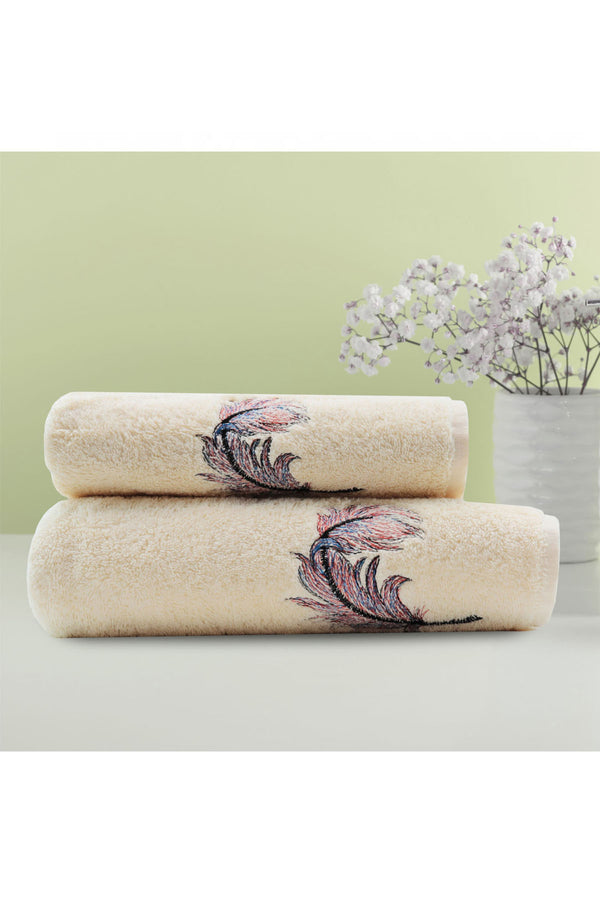 Soft and Hydrophilic Bathroom Towel Set with Feather Embroidery, Highly Absorbent and Quick Dry Bath Towels